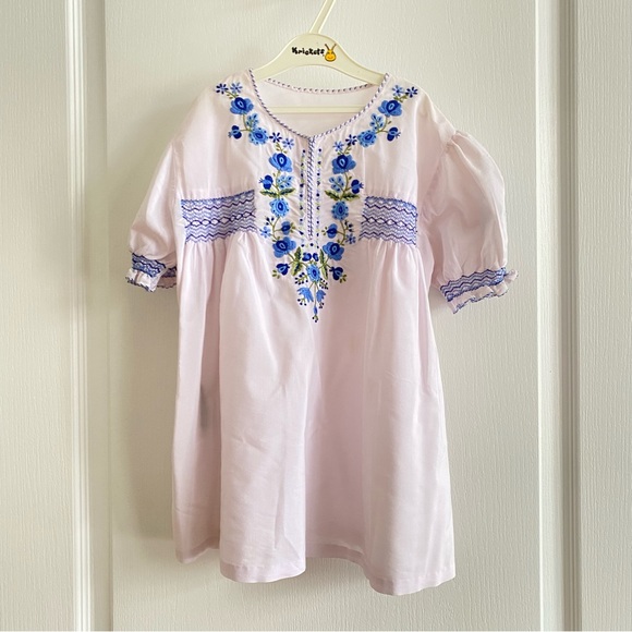 Vintage dress white with pink and green floral embroidery 💙 - Picture 1 of 3